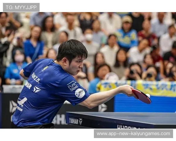 德甲连胜进行时，樊振东3-0速胜震撼全场，樊振东vs业余选手