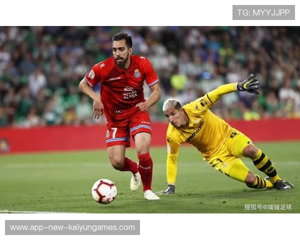 欧洲足球：激烈争霸，冠军悬念重重！，看一下欧洲足球