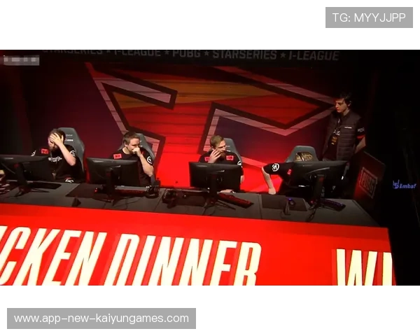 FaZe关键回合处理堪称教科书